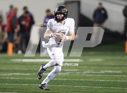 Thumbnail 3 in Bentonville @ Bryant (AHSAA 7A Final) photogallery.
