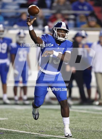 Thumbnail 1 in Bentonville @ Bryant (AHSAA 7A Final) photogallery.