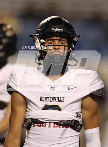 Thumbnail 2 in Bentonville @ Bryant (AHSAA 7A Final) photogallery.