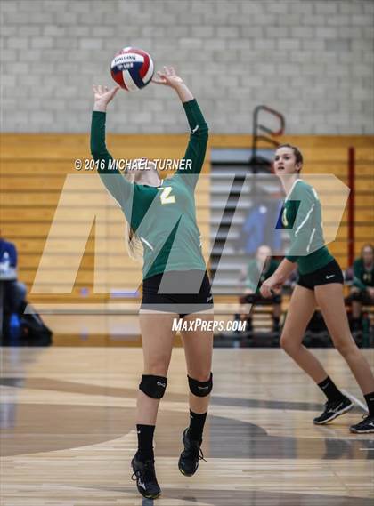 Thumbnail 1 in Paradise @ Foothill photogallery.