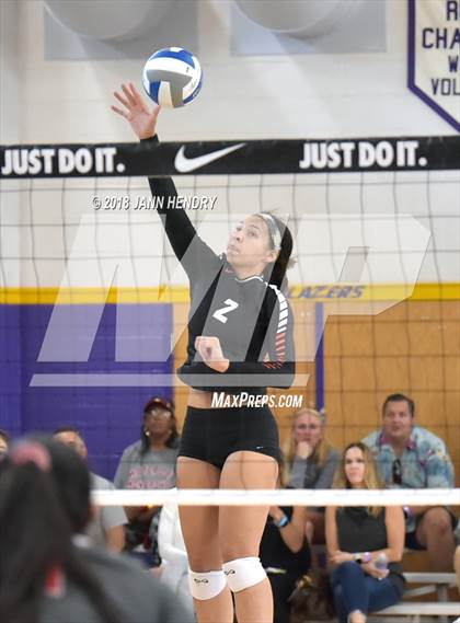 Thumbnail 3 in Central vs. Mater Dei (Durango Fall Classic) photogallery.