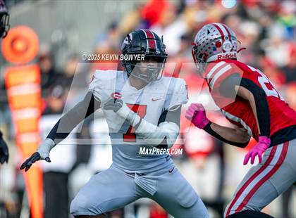 Thumbnail 1 in Shelby @ Glenville (OHSAA DIV IV Final) photogallery.