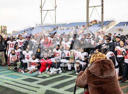 Thumbnail 3 in Shelby @ Glenville (OHSAA DIV IV Final) photogallery.