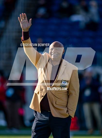 Thumbnail 2 in Shelby @ Glenville (OHSAA DIV IV Final) photogallery.