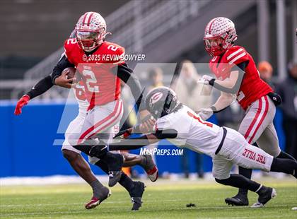 Thumbnail 1 in Shelby @ Glenville (OHSAA DIV IV Final) photogallery.