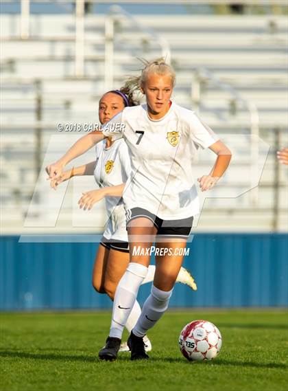 Thumbnail 1 in Green Mountain vs. Pueblo County (CHSAA 4A 1st Round Playoff) photogallery.