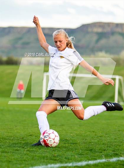Thumbnail 2 in Green Mountain vs. Pueblo County (CHSAA 4A 1st Round Playoff) photogallery.