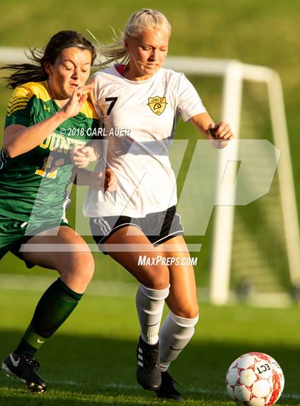 Thumbnail 3 in Green Mountain vs. Pueblo County (CHSAA 4A 1st Round Playoff) photogallery.