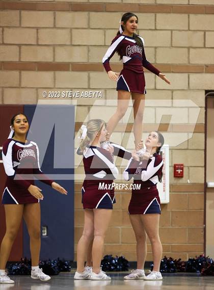 Thumbnail 3 in Regis Jesuit @ Cherokee Trail photogallery.