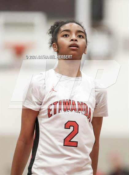 Thumbnail 2 in Los Osos @ Etiwanda photogallery.