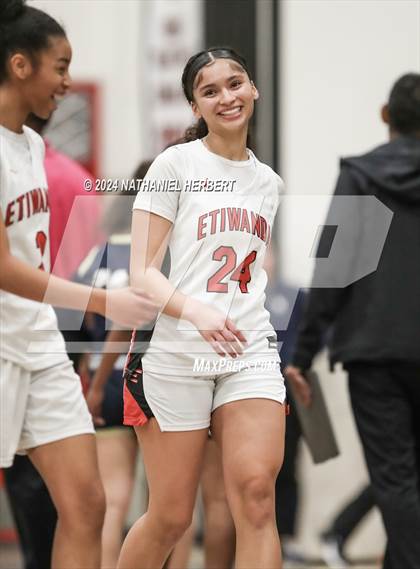Thumbnail 1 in Los Osos @ Etiwanda photogallery.