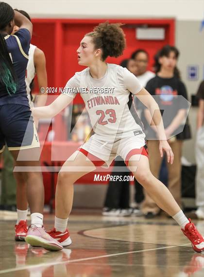 Thumbnail 1 in Los Osos @ Etiwanda photogallery.