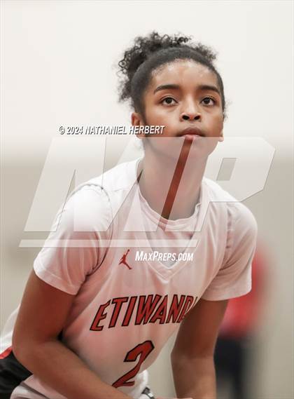 Thumbnail 3 in Los Osos @ Etiwanda photogallery.
