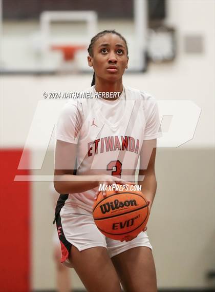 Thumbnail 3 in Los Osos @ Etiwanda photogallery.
