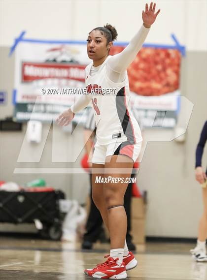 Thumbnail 1 in Los Osos @ Etiwanda photogallery.