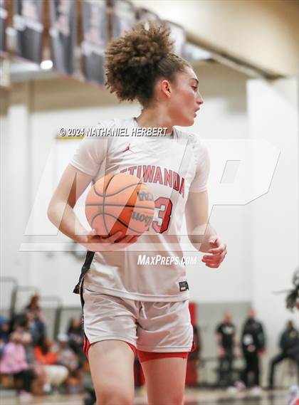 Thumbnail 1 in Los Osos @ Etiwanda photogallery.