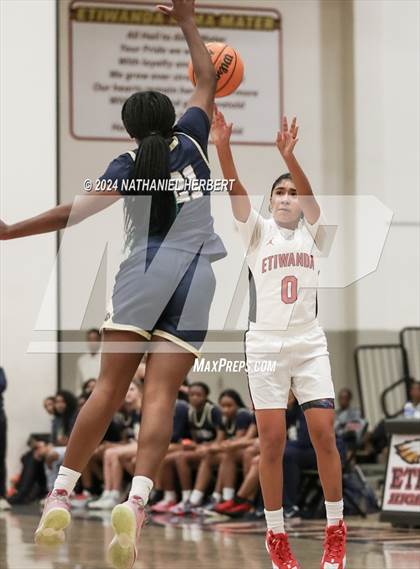 Thumbnail 3 in Los Osos @ Etiwanda photogallery.
