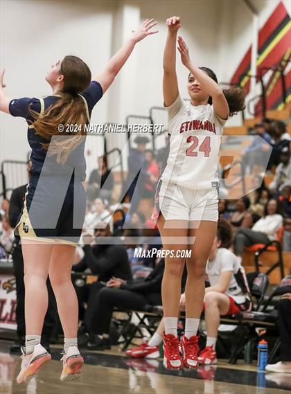 Thumbnail 2 in Los Osos @ Etiwanda photogallery.