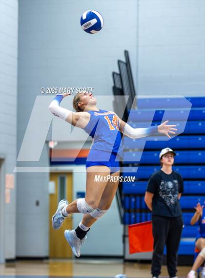 Thumbnail 3 in Hernando @ DeSoto Central photogallery.