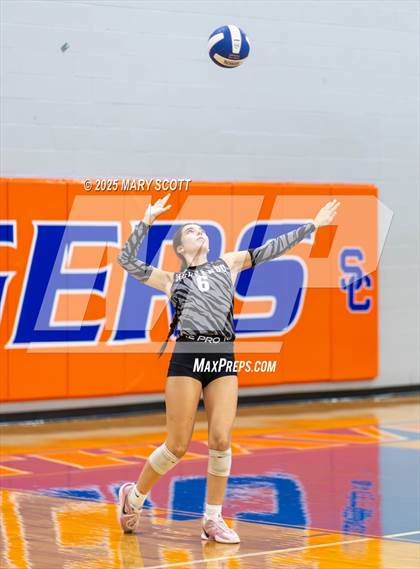 Thumbnail 2 in Hernando @ DeSoto Central photogallery.