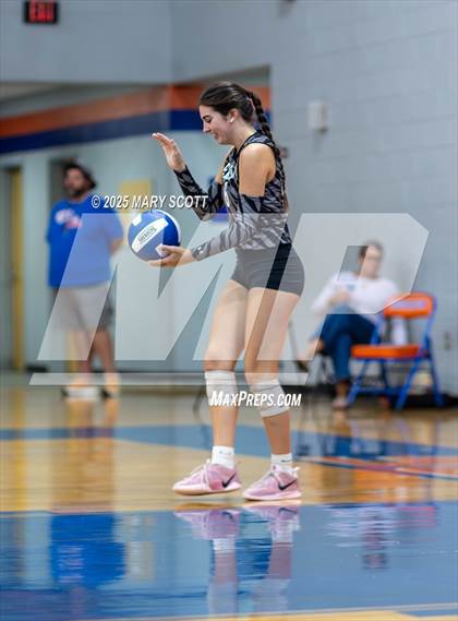 Thumbnail 1 in Hernando @ DeSoto Central photogallery.