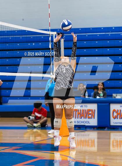Thumbnail 1 in Hernando @ DeSoto Central photogallery.