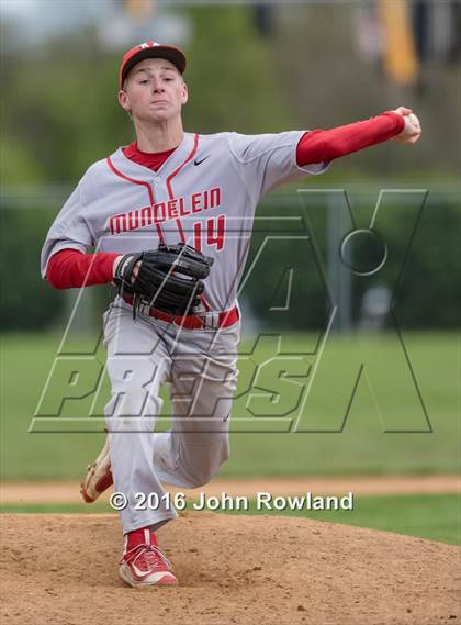 Thumbnail 3 in Fremd @ Mundelein photogallery.