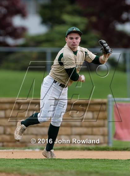 Thumbnail 3 in Fremd @ Mundelein photogallery.
