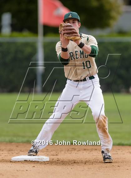 Thumbnail 2 in Fremd @ Mundelein photogallery.