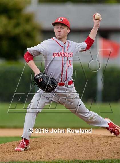 Thumbnail 3 in Fremd @ Mundelein photogallery.