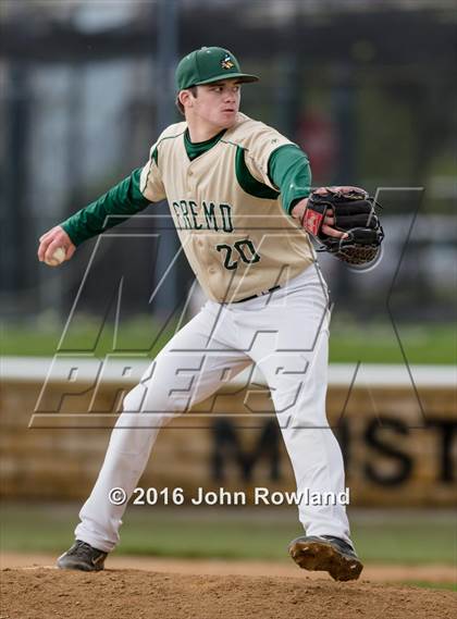 Thumbnail 1 in Fremd @ Mundelein photogallery.