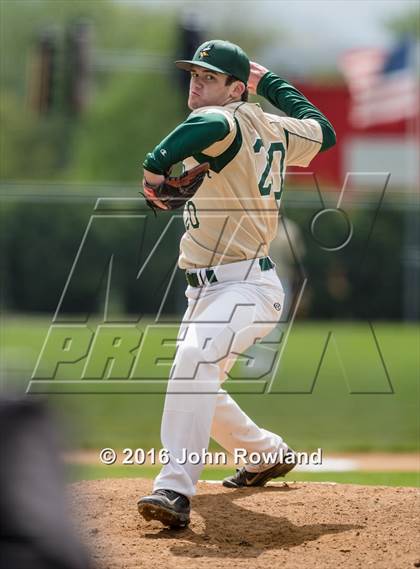 Thumbnail 3 in Fremd @ Mundelein photogallery.