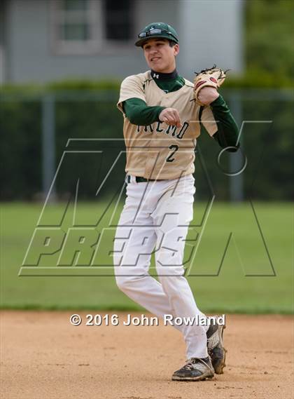 Thumbnail 3 in Fremd @ Mundelein photogallery.