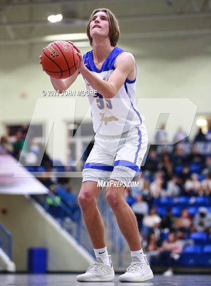 Thumbnail 3 in Frenship vs. DeSoto (Caprock Classic) photogallery.