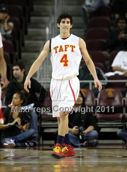 Thumbnail 1 in Taft vs. Westchester (CIF LACS Final) photogallery.