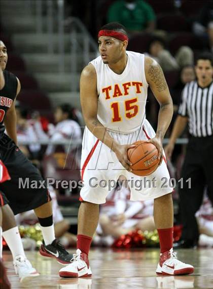 Thumbnail 2 in Taft vs. Westchester (CIF LACS Final) photogallery.
