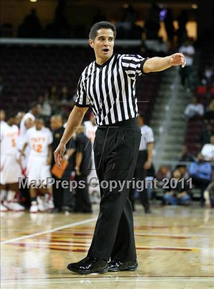 Thumbnail 1 in Taft vs. Westchester (CIF LACS Final) photogallery.