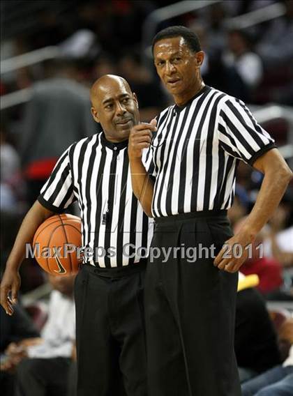 Thumbnail 2 in Taft vs. Westchester (CIF LACS Final) photogallery.