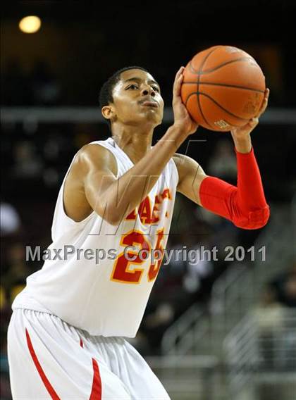 Thumbnail 1 in Taft vs. Westchester (CIF LACS Final) photogallery.