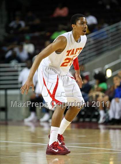Thumbnail 3 in Taft vs. Westchester (CIF LACS Final) photogallery.
