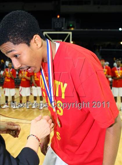 Thumbnail 1 in Taft vs. Westchester (CIF LACS Final) photogallery.