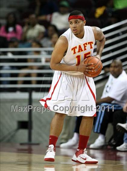 Thumbnail 3 in Taft vs. Westchester (CIF LACS Final) photogallery.