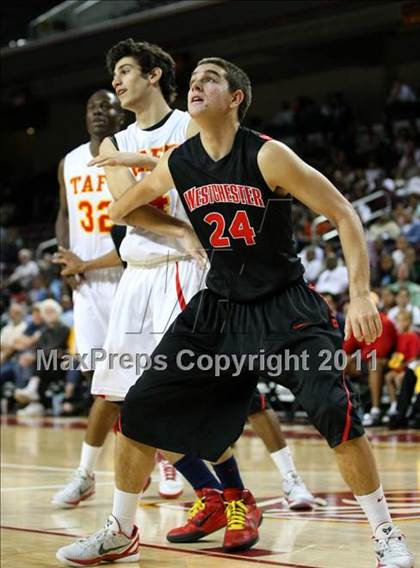 Thumbnail 1 in Taft vs. Westchester (CIF LACS Final) photogallery.