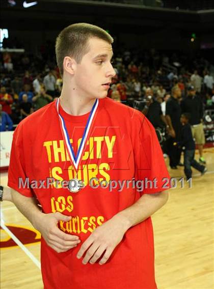 Thumbnail 3 in Taft vs. Westchester (CIF LACS Final) photogallery.