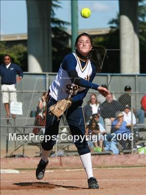Thumbnail 2 in Notre Dame-Salinas vs Valley Christian (D3 Section Final) photogallery.