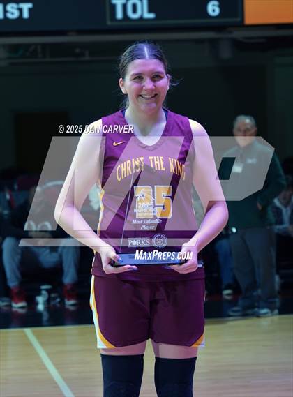 Thumbnail 3 in Albertus Magnus vs Christ the King (Slam Dunk Showcase) photogallery.