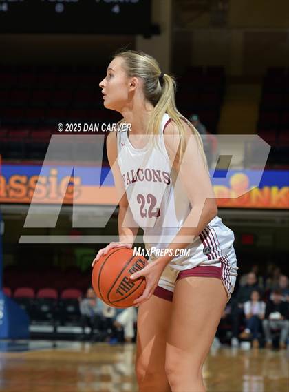 Thumbnail 2 in Albertus Magnus vs Christ the King (Slam Dunk Showcase) photogallery.