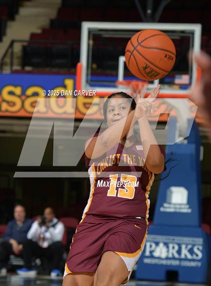 Thumbnail 2 in Albertus Magnus vs Christ the King (Slam Dunk Showcase) photogallery.