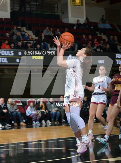 Thumbnail 2 in Albertus Magnus vs Christ the King (Slam Dunk Showcase) photogallery.