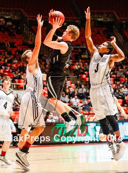 Thumbnail 2 in Hillcrest vs Alta (UHSAA 5A 1st Round) photogallery.